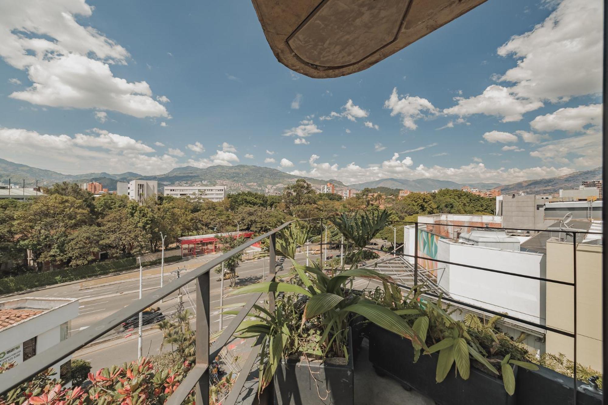 Hotel 3450 Living Lofts メデジン エクステリア 写真